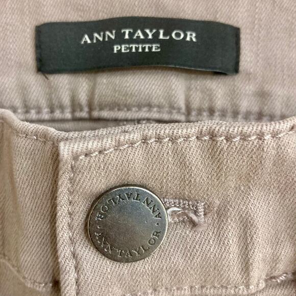 Ann Taylor Modern Fit jeans petite ladies size 2 light brown stretch denim pants - Picture 3 of 4